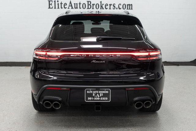 Photo of 2023 Jet Black Metallic Porsche Macan