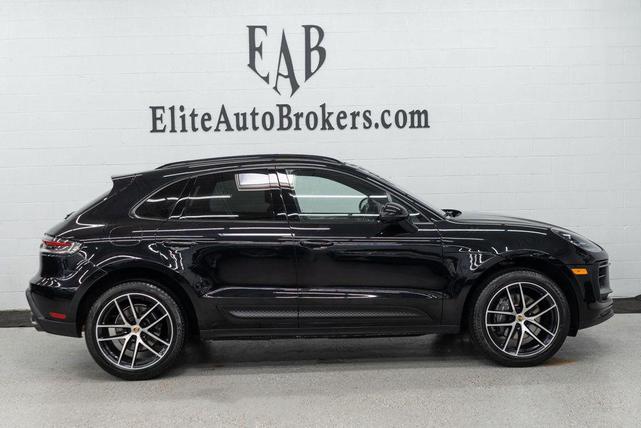 Photo of 2023 Jet Black Metallic Porsche Macan