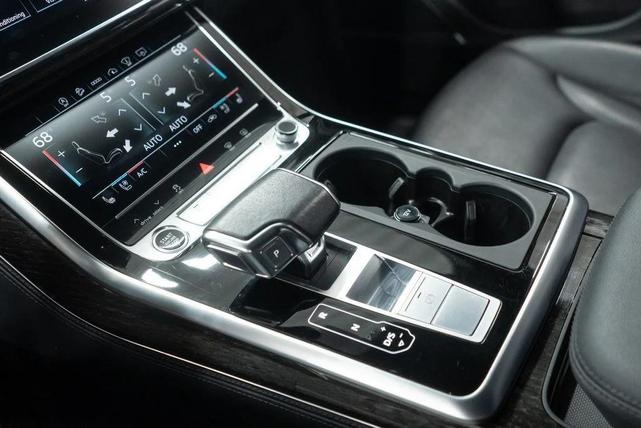 Photo of 2022 Samurai Gray Metallic Audi Q7