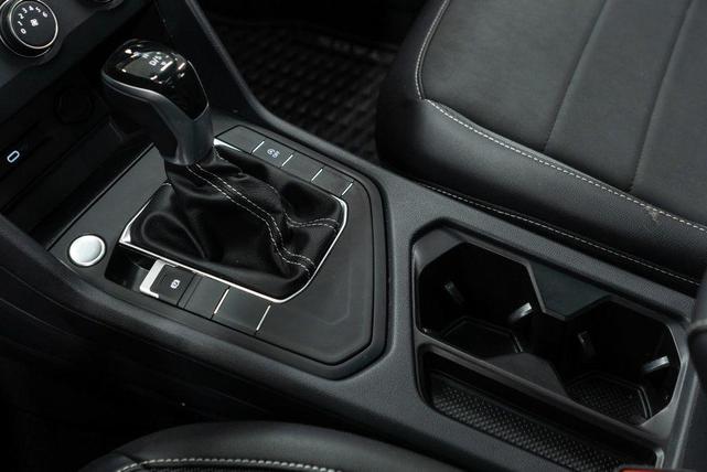 Photo of 2022 Deep Black Pearl Volkswagen Taos