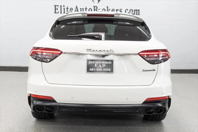Photo of 2022 Bianco Maserati Levante