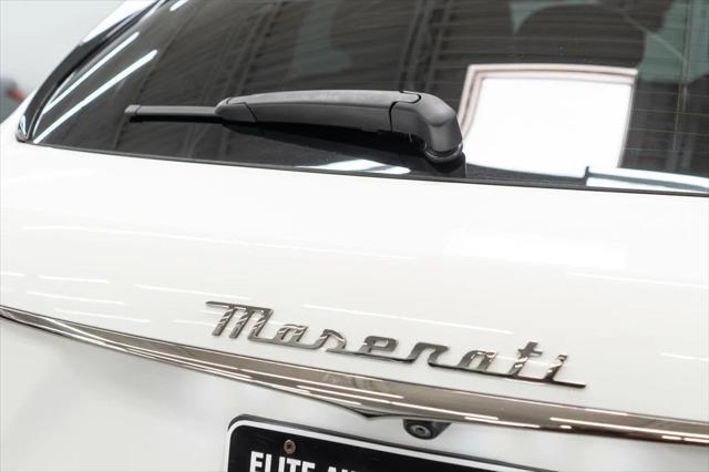 Photo of 2022 Bianco Maserati Levante
