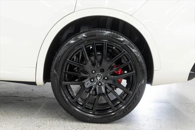 Photo of 2022 Bianco Maserati Levante
