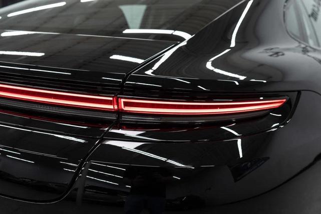Photo of 2024 Black Porsche Panamera