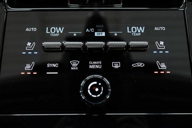 Photo of 2024 Black Porsche Panamera