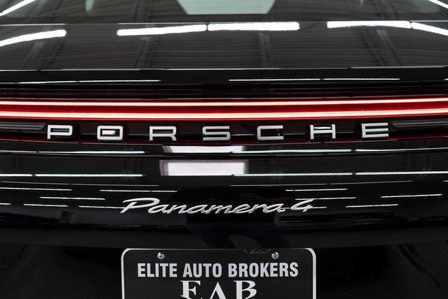 Photo of 2024 Black Porsche Panamera