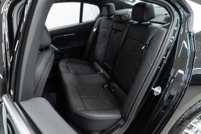 Photo of 2025 Black Sapphire Metallic BMW 540