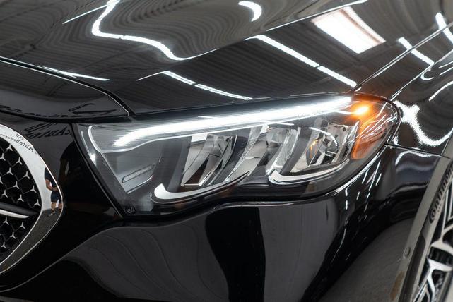 Photo of 2025 Black Mercedes-Benz E-Class