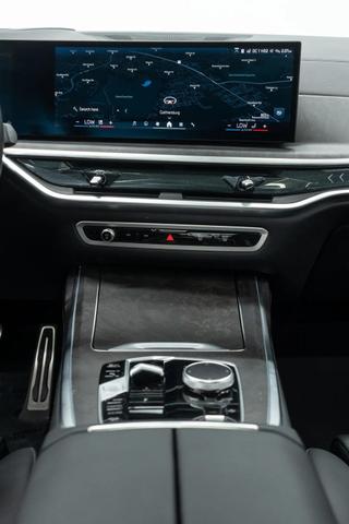 Photo of 2025 Brooklyn Grey Metallic BMW X7