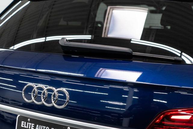 Photo of 2021 Navarra Blue Metallic Audi Q5
