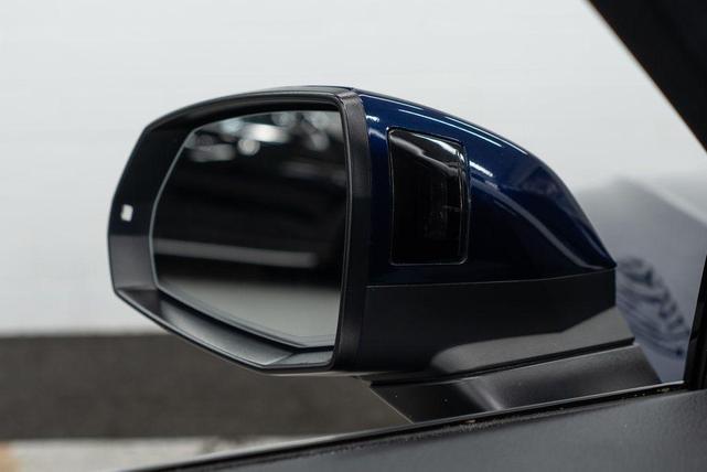 Photo of 2021 Navarra Blue Metallic Audi Q5