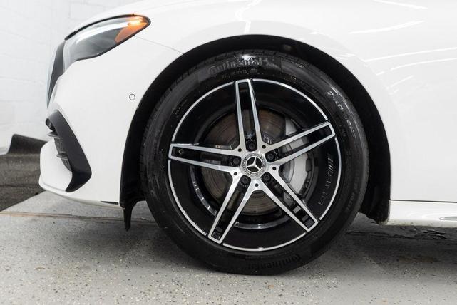 Photo of 2025 Polar White Mercedes-Benz E-Class