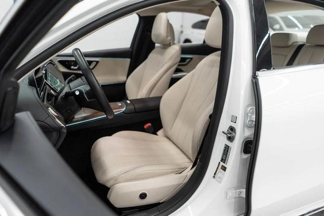 Photo of 2025 Polar White Mercedes-Benz E-Class