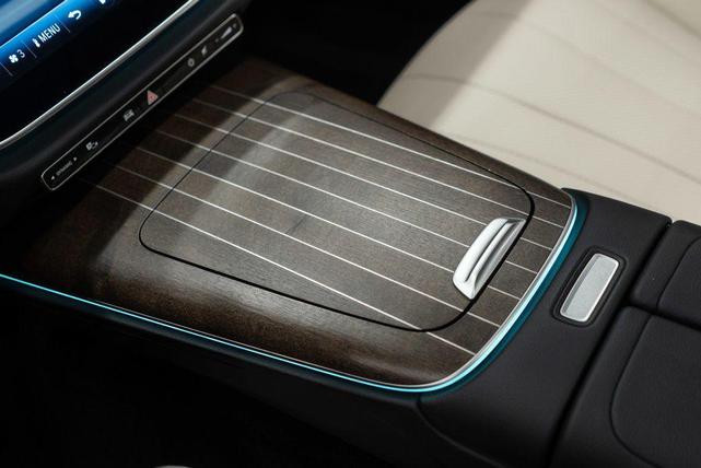 Photo of 2025 Polar White Mercedes-Benz E-Class