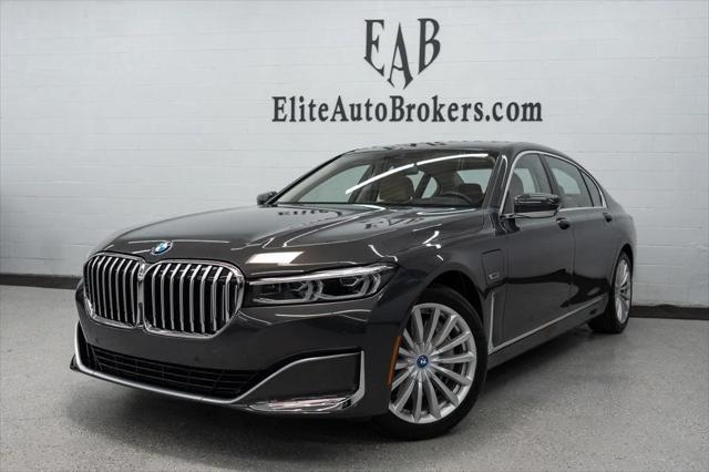 2022 BMW 745E