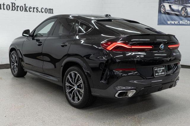 Photo of 2025 Black Sapphire Metallic BMW X6