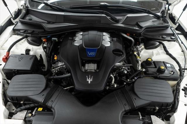 Photo of 2022 Bianco Maserati Ghibli