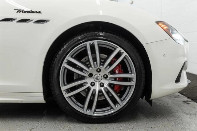 Photo of 2022 Bianco Maserati Ghibli