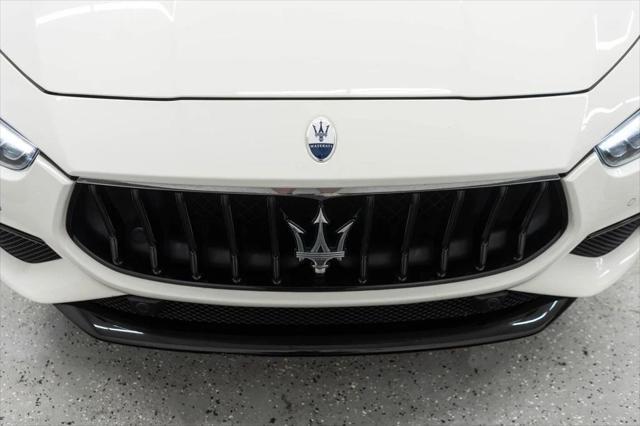 Photo of 2022 Bianco Maserati Ghibli