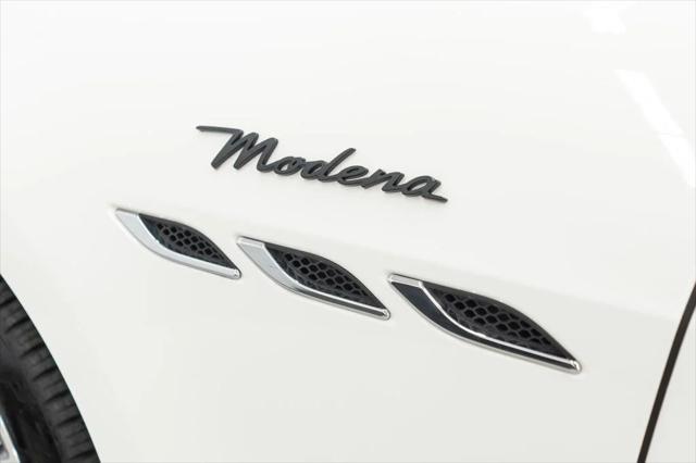 Photo of 2022 Bianco Maserati Ghibli