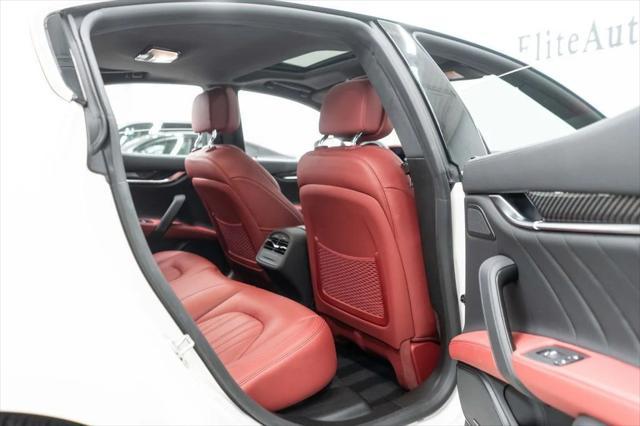 Photo of 2022 Bianco Maserati Ghibli