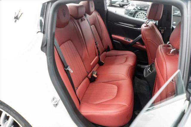 Photo of 2022 Bianco Maserati Ghibli