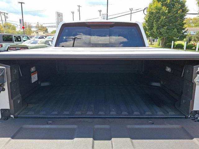 Photo of 2022 White Honda Ridgeline