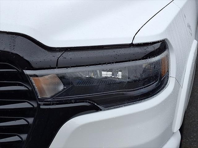 Photo of 2025 Bright White Clearcoat RAM 1500