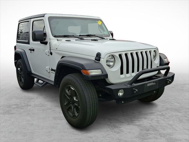Photo of 2022 Bright White Clearcoat Jeep Wrangler