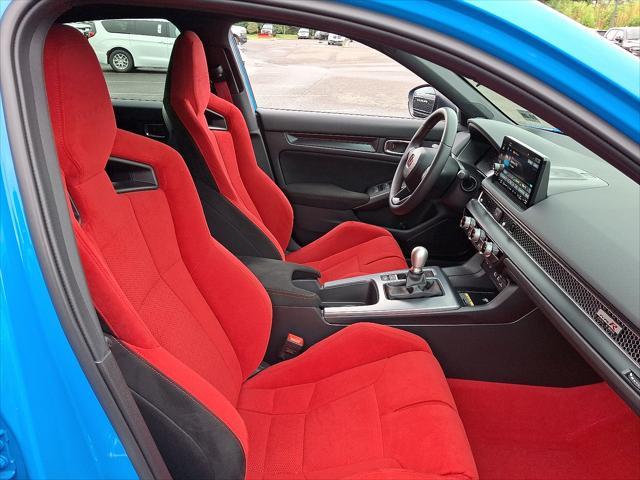 Photo of 2024 Boost Blue Pearl Honda Civic Type R