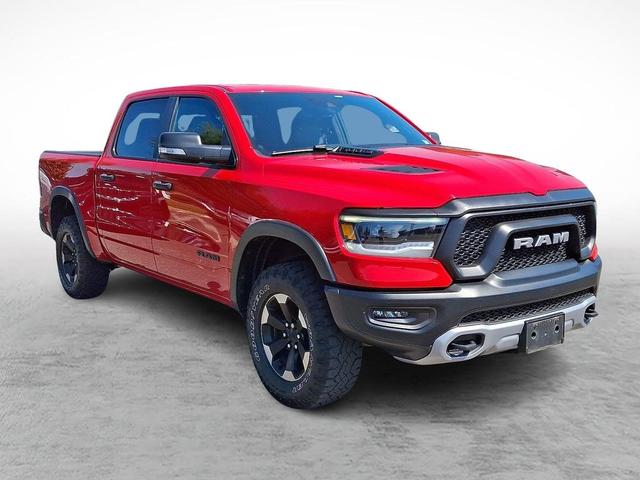 Photo of 2022 Flame Red Clearcoat RAM 1500