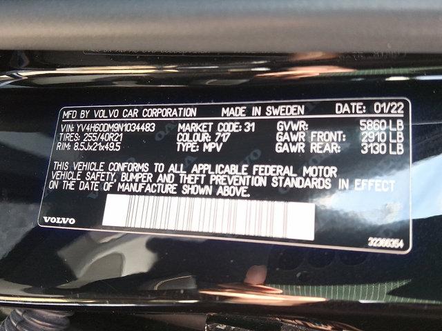 Photo of 2022 Onyx Black Metallic Volvo XC60 Recharge Plug-In Hybrid