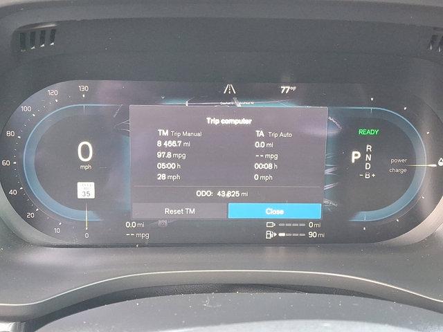 Photo of 2022 Onyx Black Metallic Volvo XC60 Recharge Plug-In Hybrid