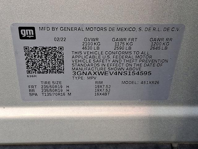 Photo of 2022 Silver Ice Metallic Chevrolet Equinox