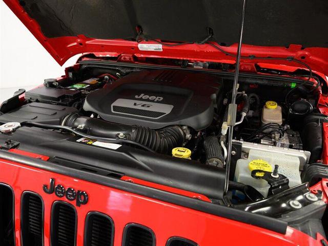 Photo of 2016 Firecracker Red Clearcoat Jeep Wrangler Unlimited