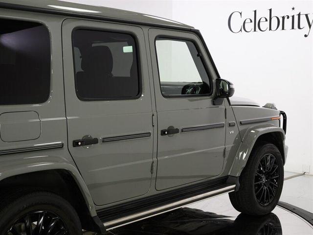 Photo of 2021 G manufaktur Arabian Grey Mercedes-Benz G-Class