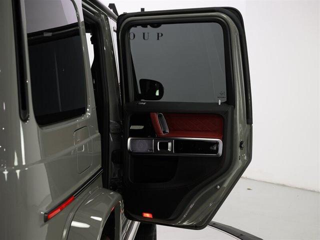 Photo of 2021 G manufaktur Arabian Grey Mercedes-Benz G-Class