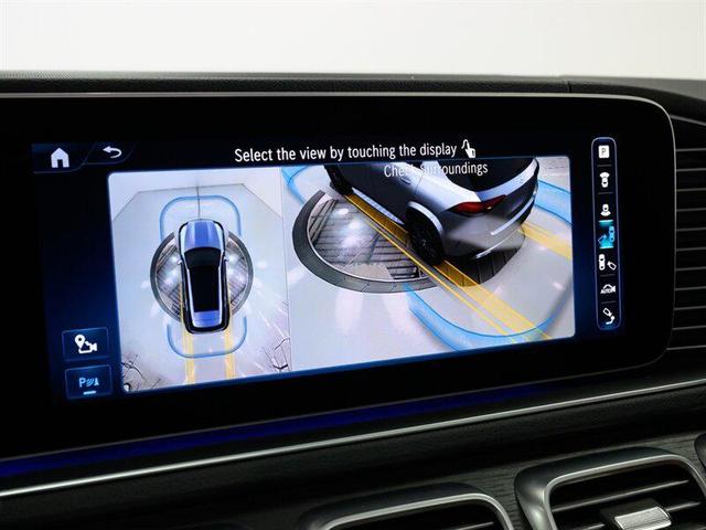 Photo of 2024 Black Mercedes-Benz GLE 580