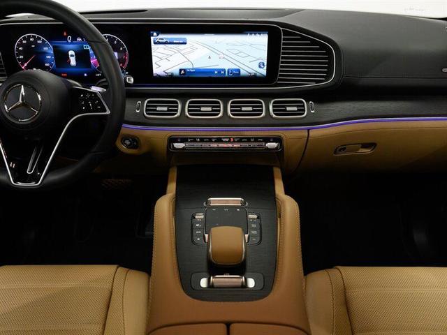 Photo of 2024 Black Mercedes-Benz GLE 580