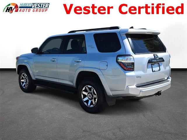 Photo of 2024 Classic Silver Metallic Toyota 4Runner