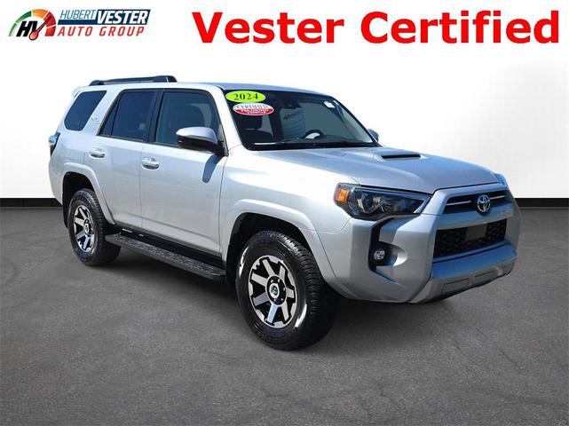 Photo of 2024 Classic Silver Metallic Toyota 4Runner