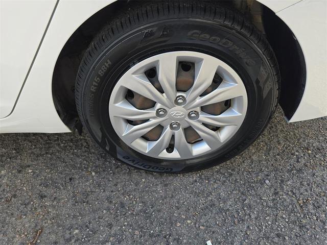 Photo of 2020 Frost White Pearl Hyundai Accent
