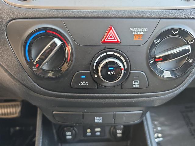 Photo of 2020 Frost White Pearl Hyundai Accent
