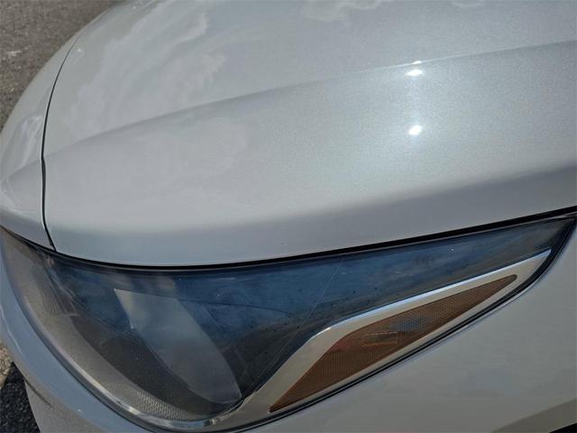 Photo of 2020 Frost White Pearl Hyundai Accent