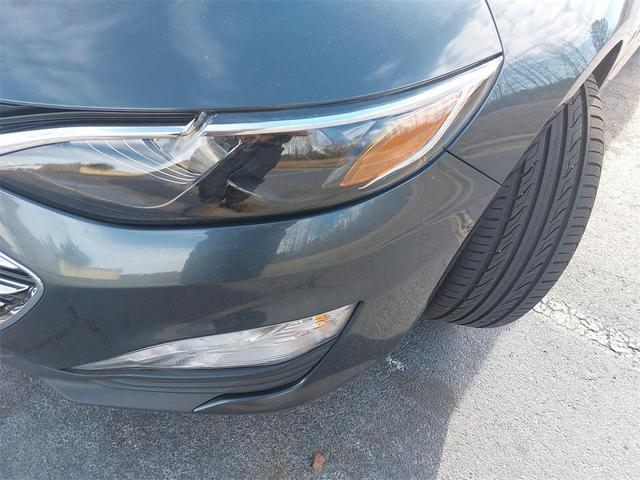 Photo of 2019 Shadow Gray Metallic Chevrolet Malibu