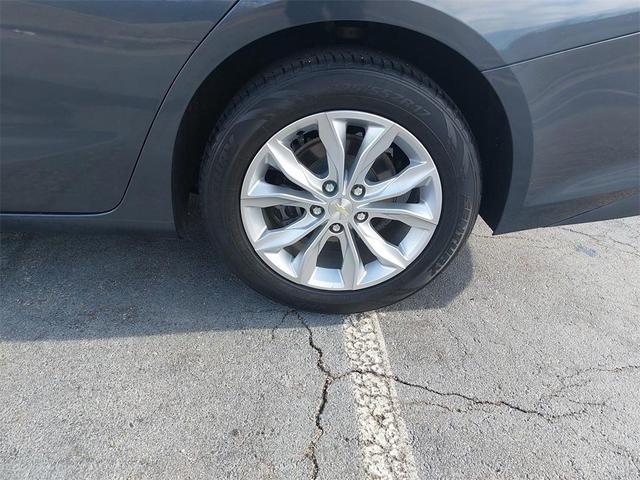 Photo of 2019 Shadow Gray Metallic Chevrolet Malibu