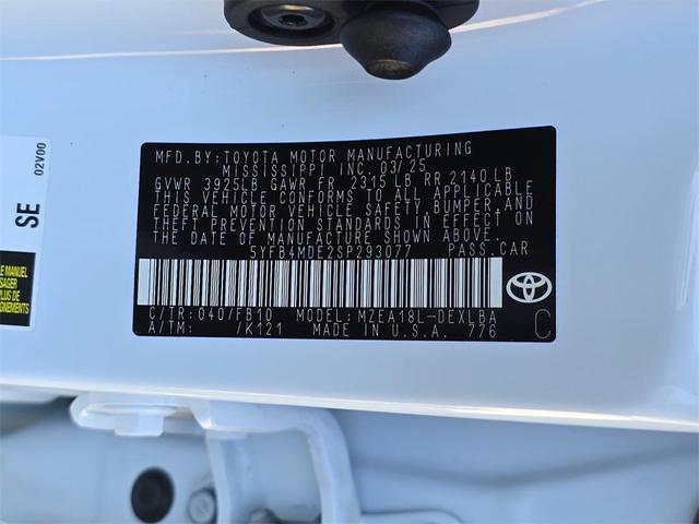 Photo of 2025 Ice Cap Toyota Corolla