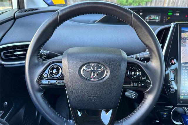Photo of 2021 Wind Chill Pearl Toyota Prius Prime