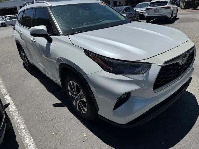 2022 Toyota Highlander Hybrid