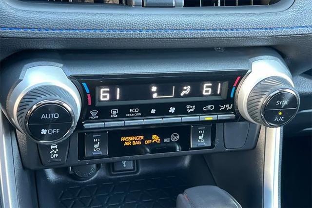 Photo of 2022 Silver Sky Metallic Toyota RAV4 Hybrid